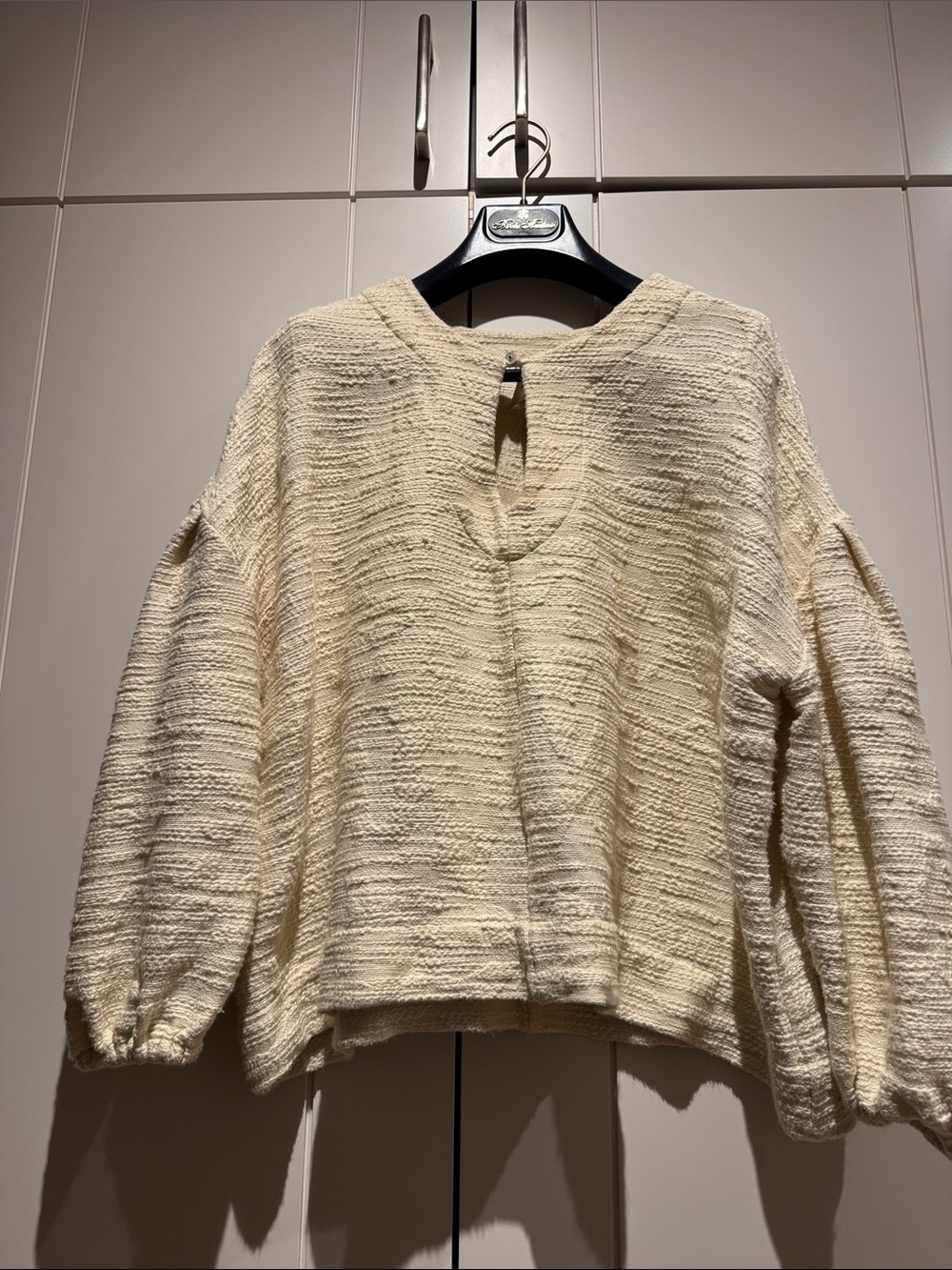 Women's Cream Textured Long-Sleeve Blouse